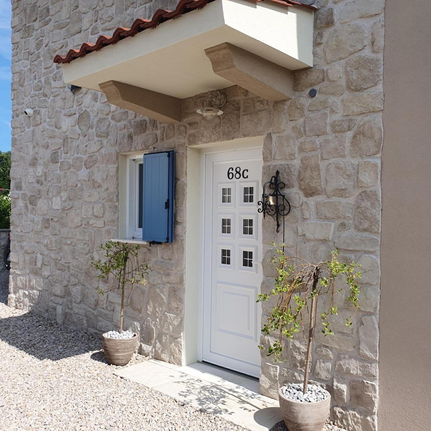 Villa Alara - Charming Villa With Heated Swimming Pool Milohnici ภายนอก รูปภาพ